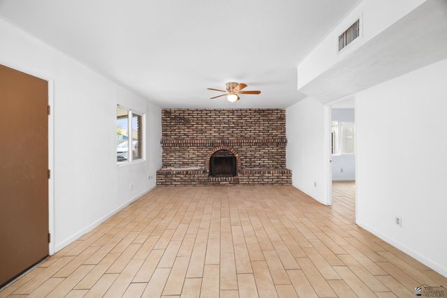 901 S Palm Ave, Yuma, AZ 85364