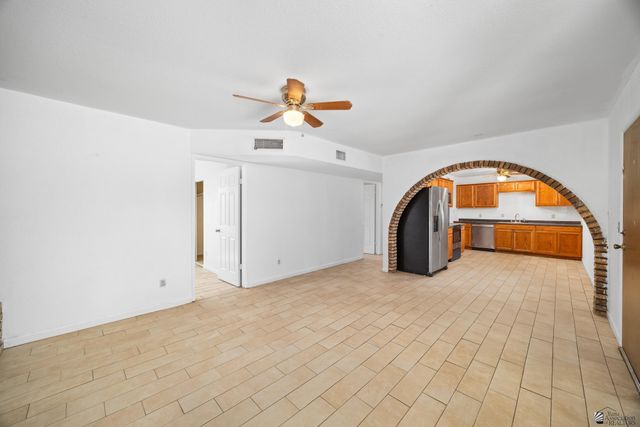 901 S Palm Ave, Yuma, AZ 85364