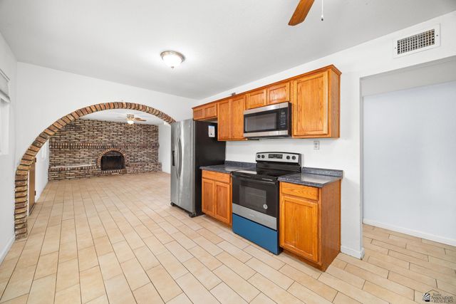 901 S Palm Ave, Yuma, AZ 85364