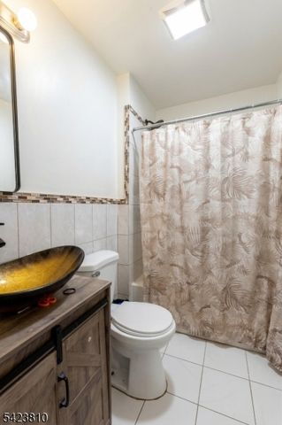 76 N 4Th St, Paterson City, NJ 07522