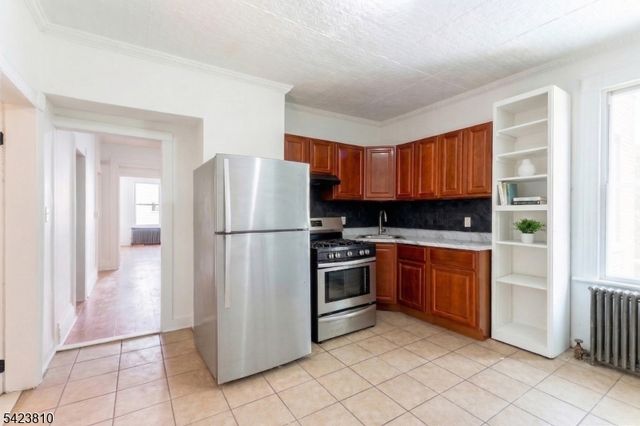 76 N 4Th St, Paterson City, NJ 07522