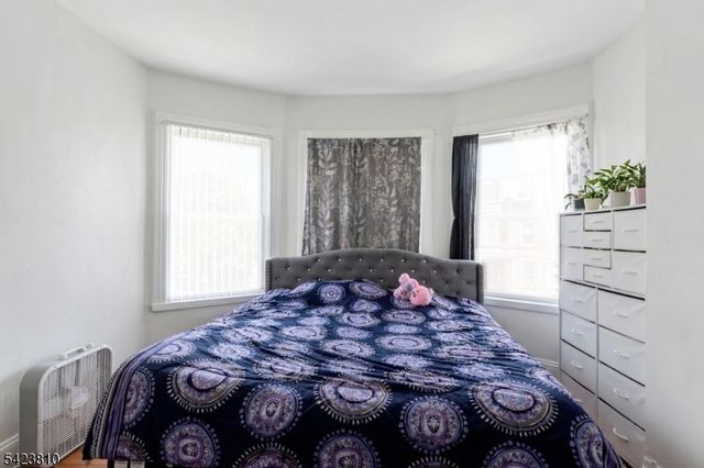 76 N 4Th St, Paterson City, NJ 07522