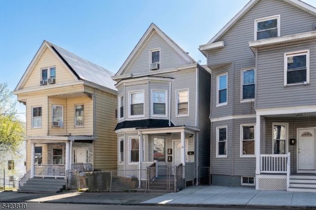 76 N 4Th St, Paterson City, NJ 07522