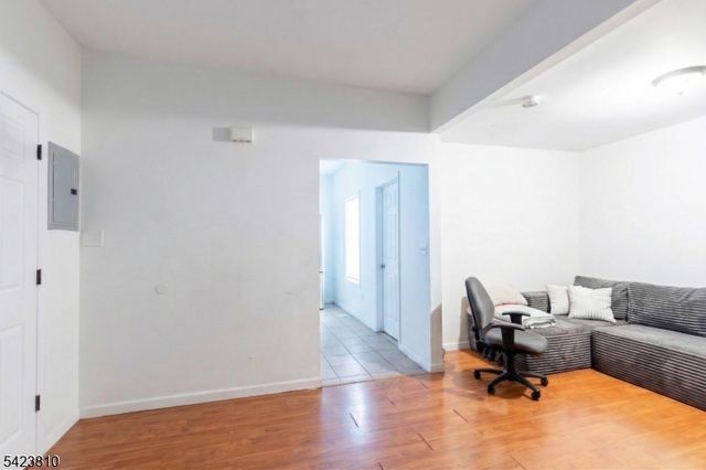 76 N 4Th St, Paterson City, NJ 07522