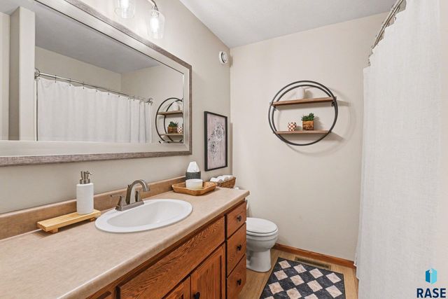 501 Pasque Flower Trl Trail, Brandon, SD 57005