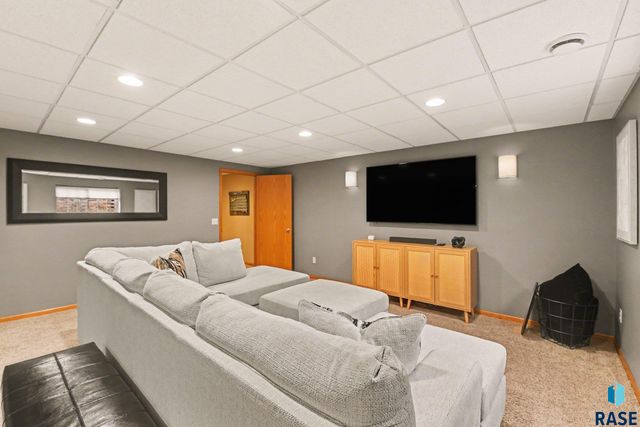 501 Pasque Flower Trl Trail, Brandon, SD 57005