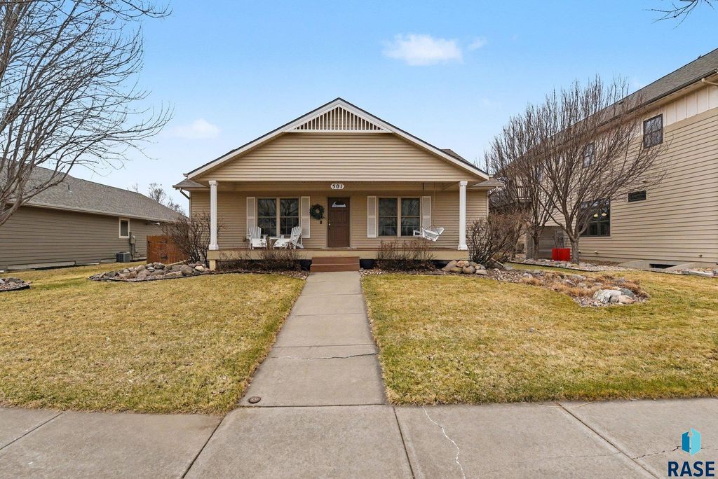 501 Pasque Flower Trl Trail, Brandon, SD 57005