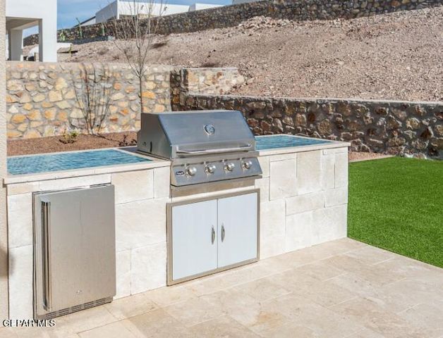 1826 Stirrup Place, El Paso, TX 79912