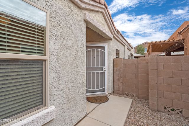 8784 N Norway Spruce Road, Tucson, AZ 85743