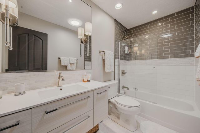 7469 Whigham, Dublin, OH 43016