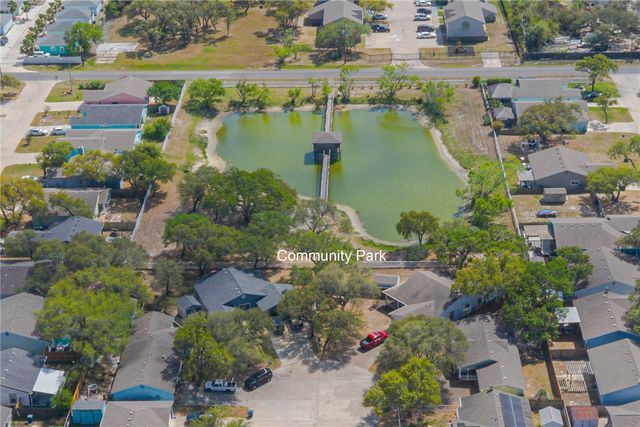 132 Pecan Harbor St, Rockport, TX 78382