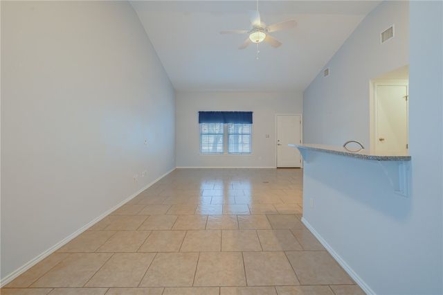 132 Pecan Harbor St, Rockport, TX 78382