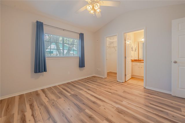 132 Pecan Harbor St, Rockport, TX 78382