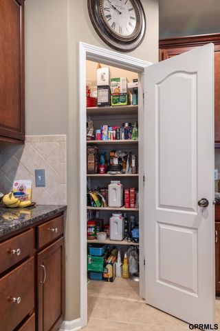 18010 Dewey Circle, Elkhorn, NE 68022