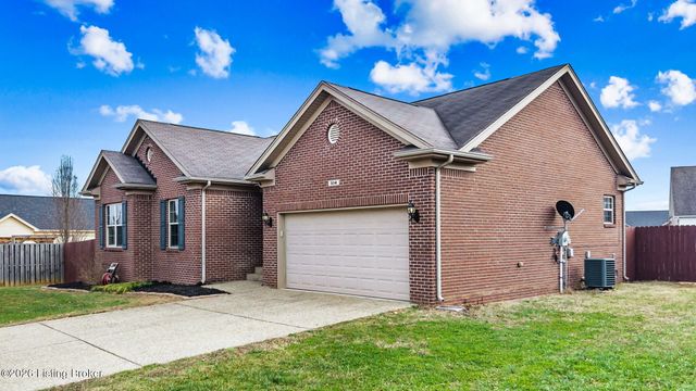 514 Hill Terrace Dr, Mt Washington, KY 40047