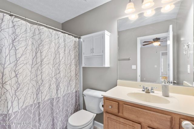 514 Hill Terrace Dr, Mt Washington, KY 40047