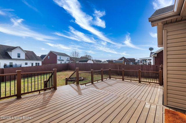 514 Hill Terrace Dr, Mt Washington, KY 40047