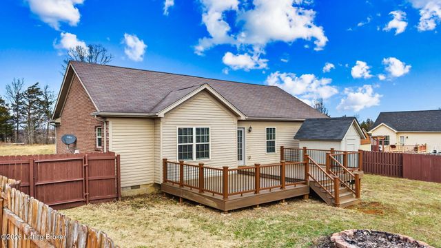 514 Hill Terrace Dr, Mt Washington, KY 40047