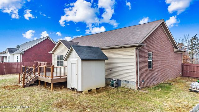 514 Hill Terrace Dr, Mt Washington, KY 40047