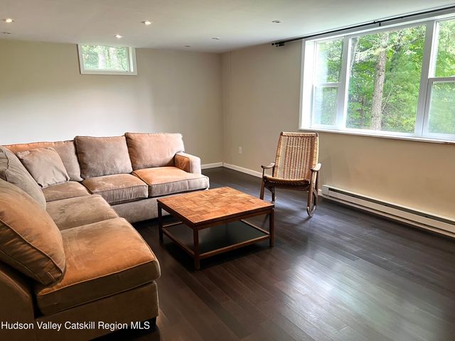 174 Ruby Road, Kingston, NY 12401