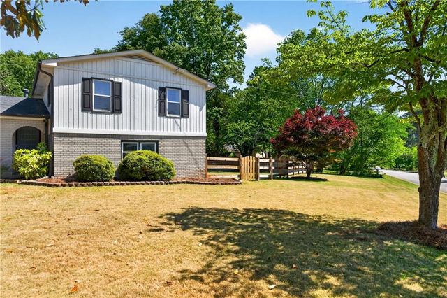 1270 Little Acres Place, Marietta, GA 30066