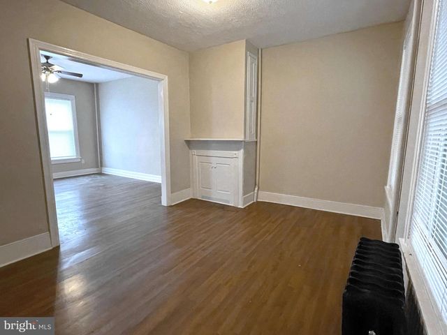 113 E MAIN ST, Shiremanstown, PA 17011