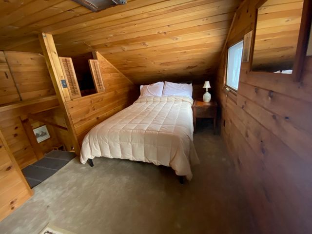 422 Little Rutland Road, Castleton, VT 05732