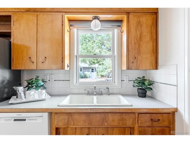 601 S Longmont Ave, Lafayette, CO 80026