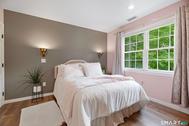 2 Dogwood Drive, Old Lyme, CT 06371