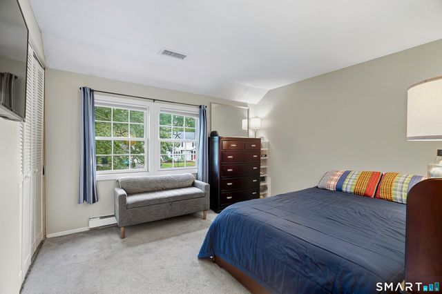 2 Dogwood Drive, Old Lyme, CT 06371