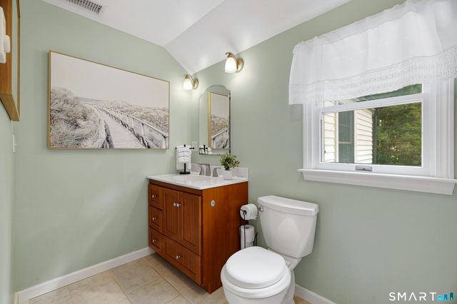 2 Dogwood Drive, Old Lyme, CT 06371