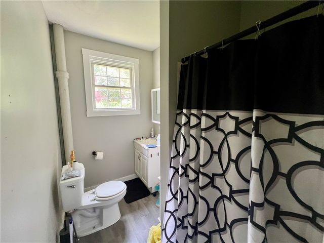 901 N Ashland Ave, New Castle, PA 16102