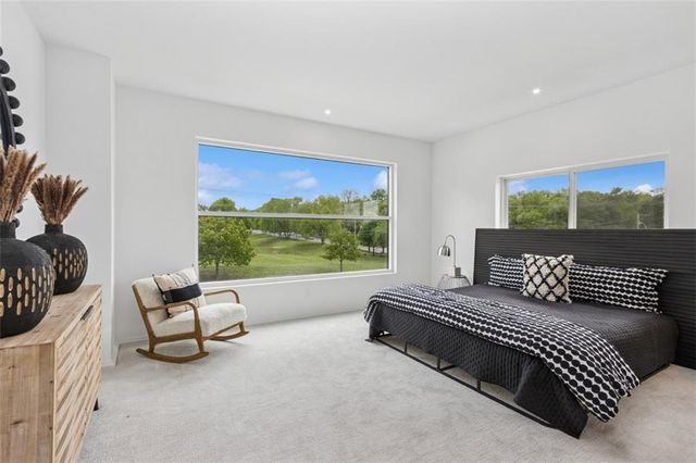 10924 W 67th Street, Shawnee, KS 66203