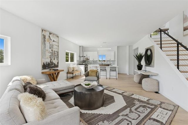 10924 W 67th Street, Shawnee, KS 66203