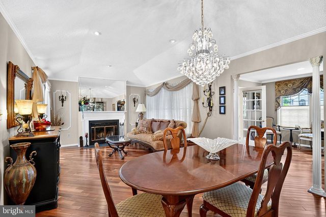 11 CANTERBURY DR, Monroe Township, NJ 08831