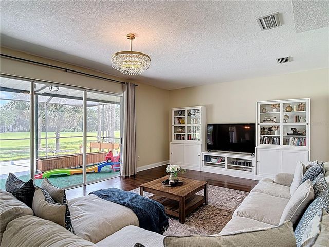 18109 KARA COURT, Tampa, FL 33647