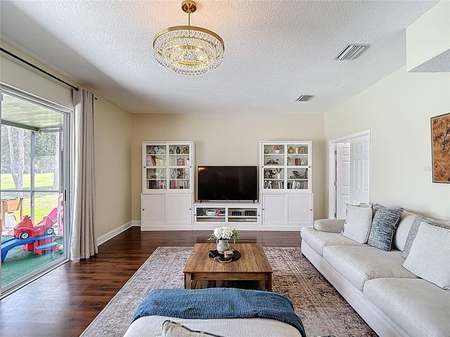 18109 KARA COURT, Tampa, FL 33647