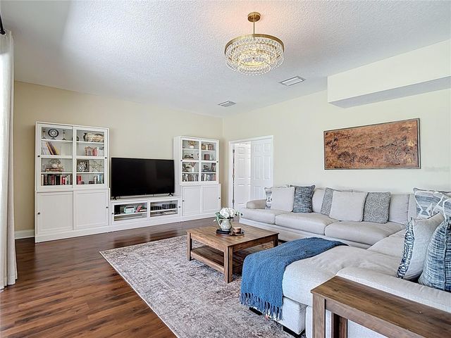 18109 KARA COURT, Tampa, FL 33647