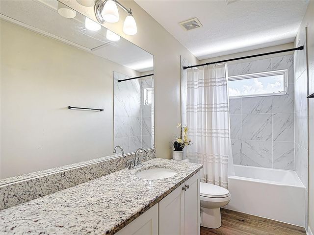 18109 KARA COURT, Tampa, FL 33647