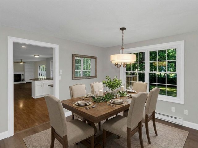 127 Szetela Drive, Chicopee, MA 01013
