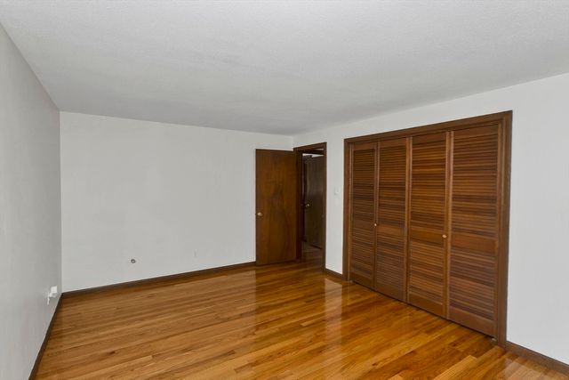 127 Szetela Drive, Chicopee, MA 01013