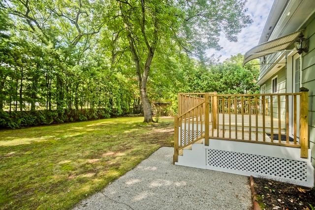127 Szetela Drive, Chicopee, MA 01013
