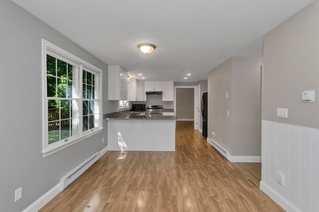 127 Szetela Drive, Chicopee, MA 01013