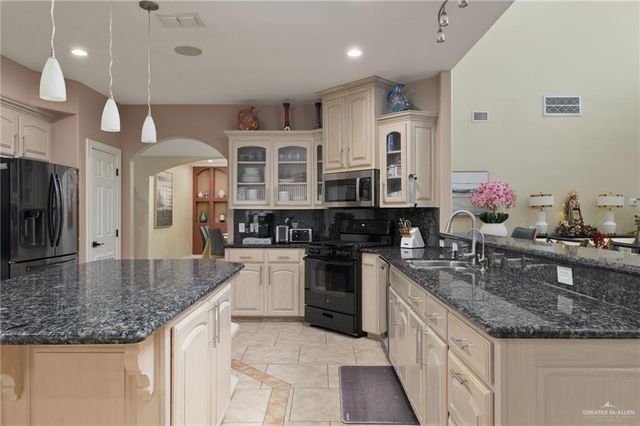 413 Auburn Avenue, Mcallen, TX 78504