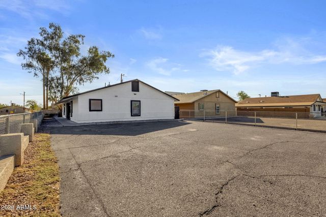 1121 N 25TH Place, Phoenix, AZ 85008