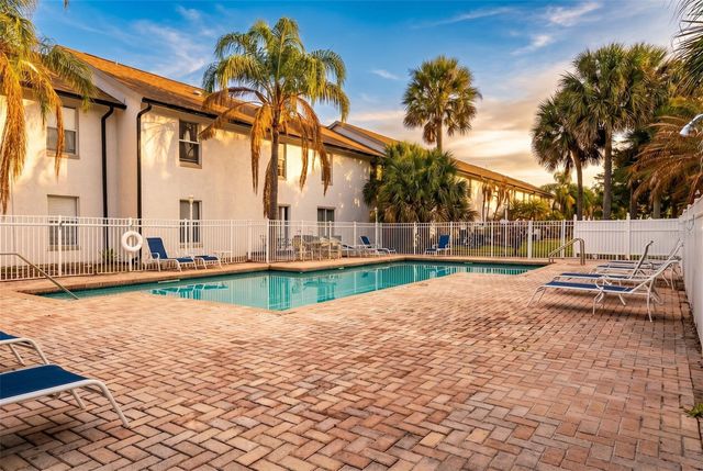 3651 N GOLDENROD ROAD D102, Winter Park, FL 32792