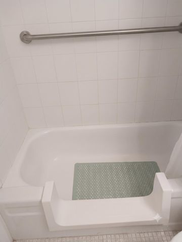 361 Windsor P, West Palm Beach, FL 33417