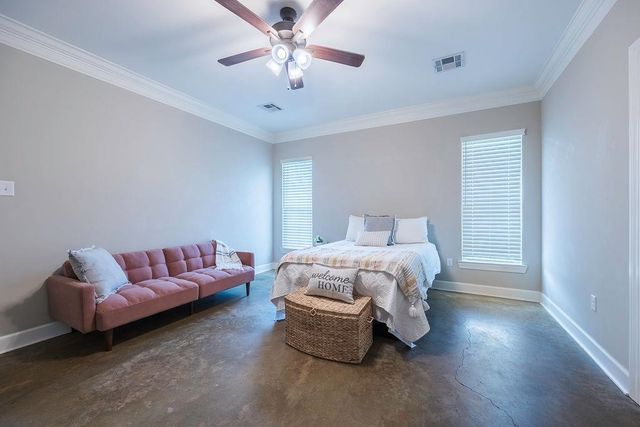 4001 Briarwood Road, Lake Charles, LA 70605