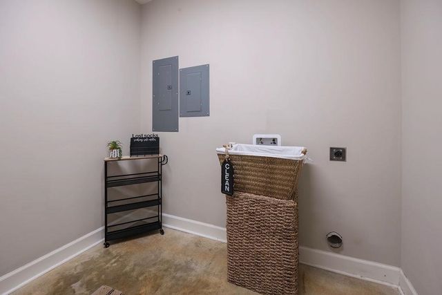 4001 Briarwood Road, Lake Charles, LA 70605