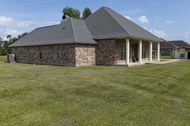 4001 Briarwood Road, Lake Charles, LA 70605